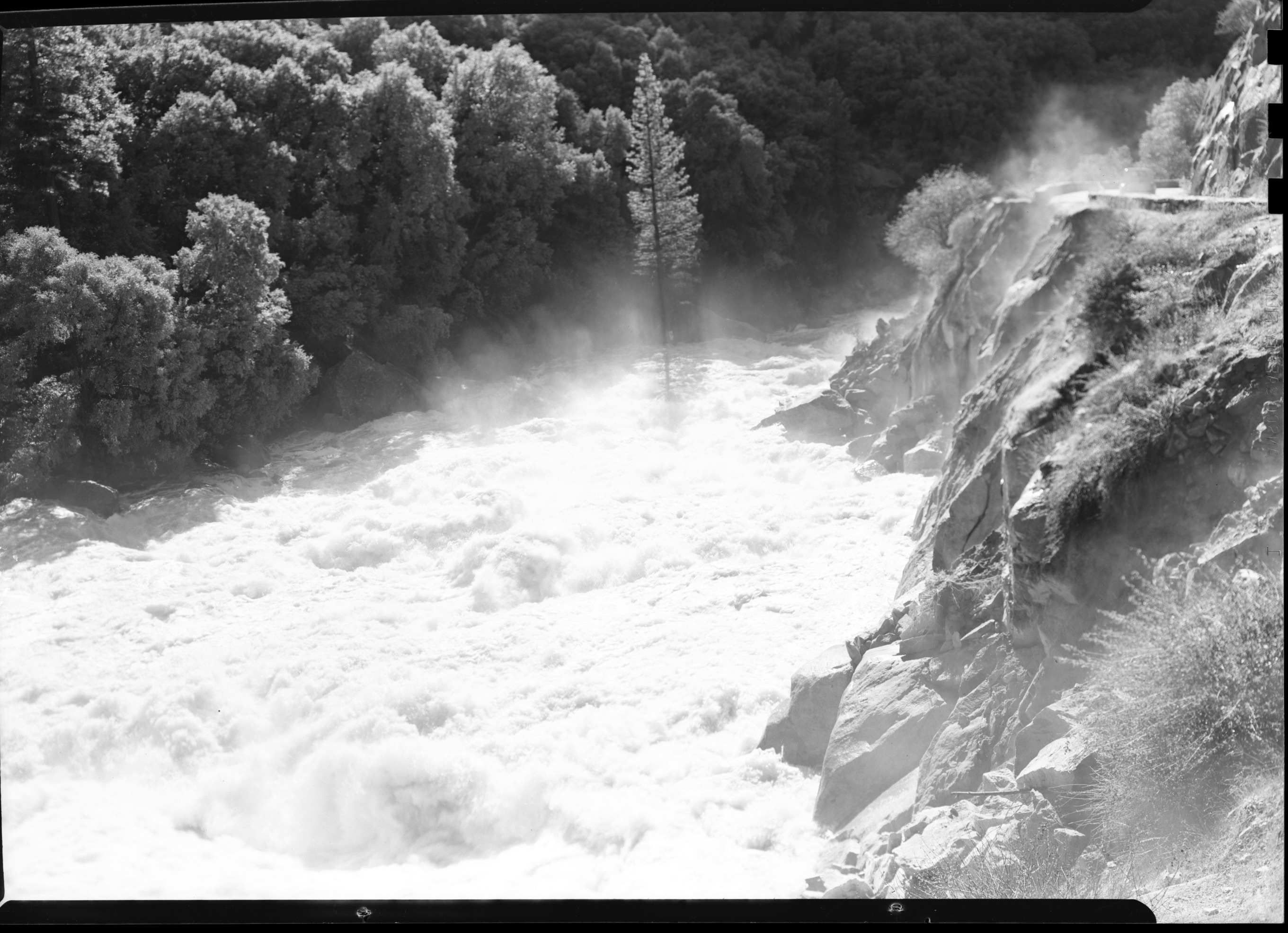 Looking toward Windy Point Immediately after Flood