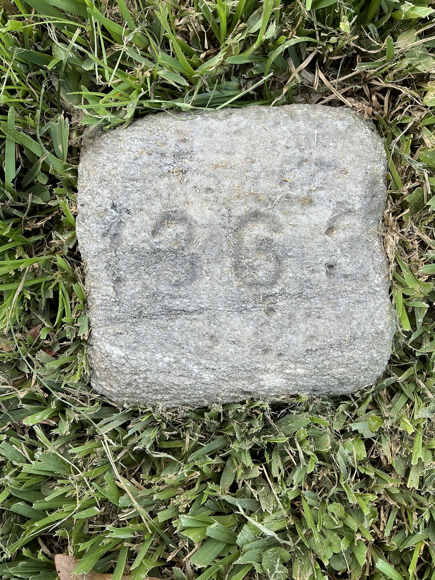 Top of flat marble marker