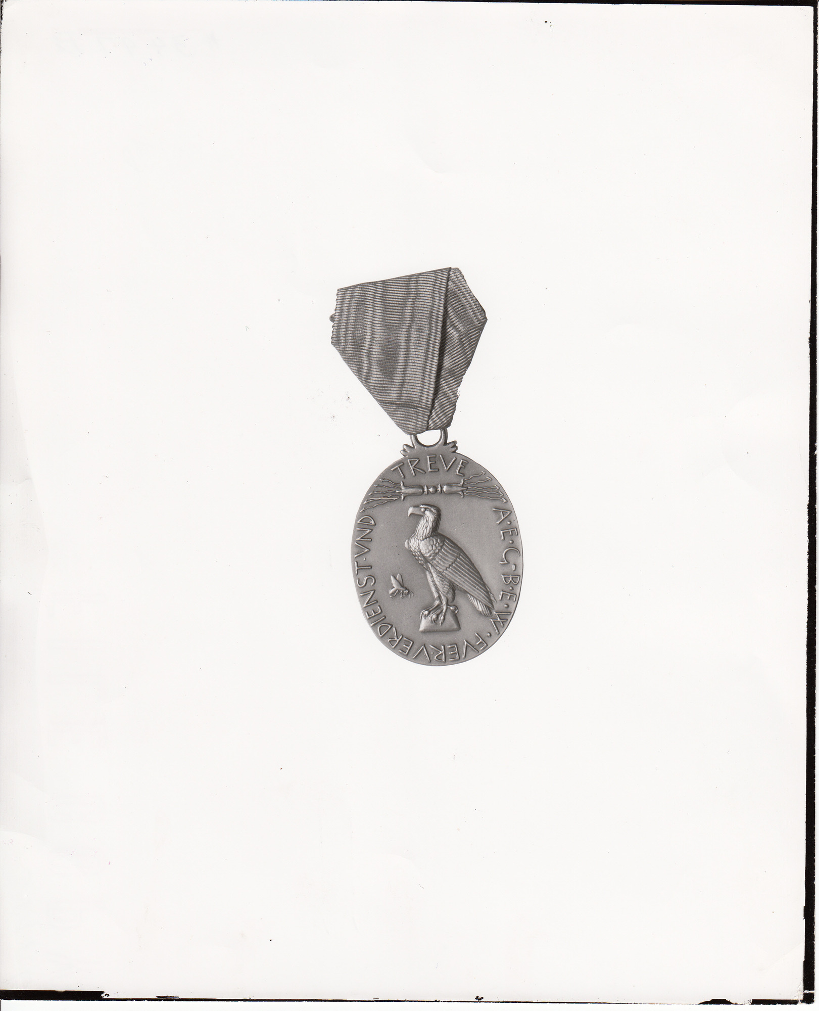 Rathenau medal, rendering of bird.