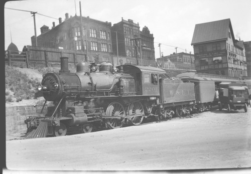 Wheeling & Lake Erie no. 2201 [4-4-0]