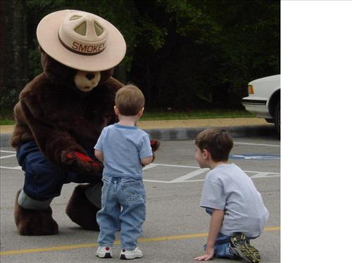Smokey Bear at Natchez Trace, October 2002