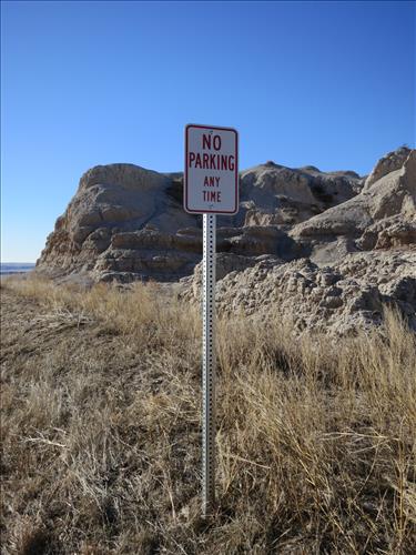BADL-Loop_Road_(Route_10)-Traffic Signs