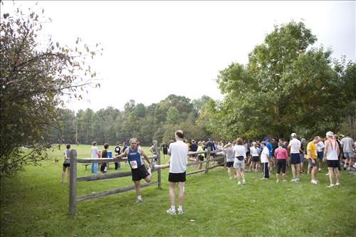 Fall Fun Run stretching