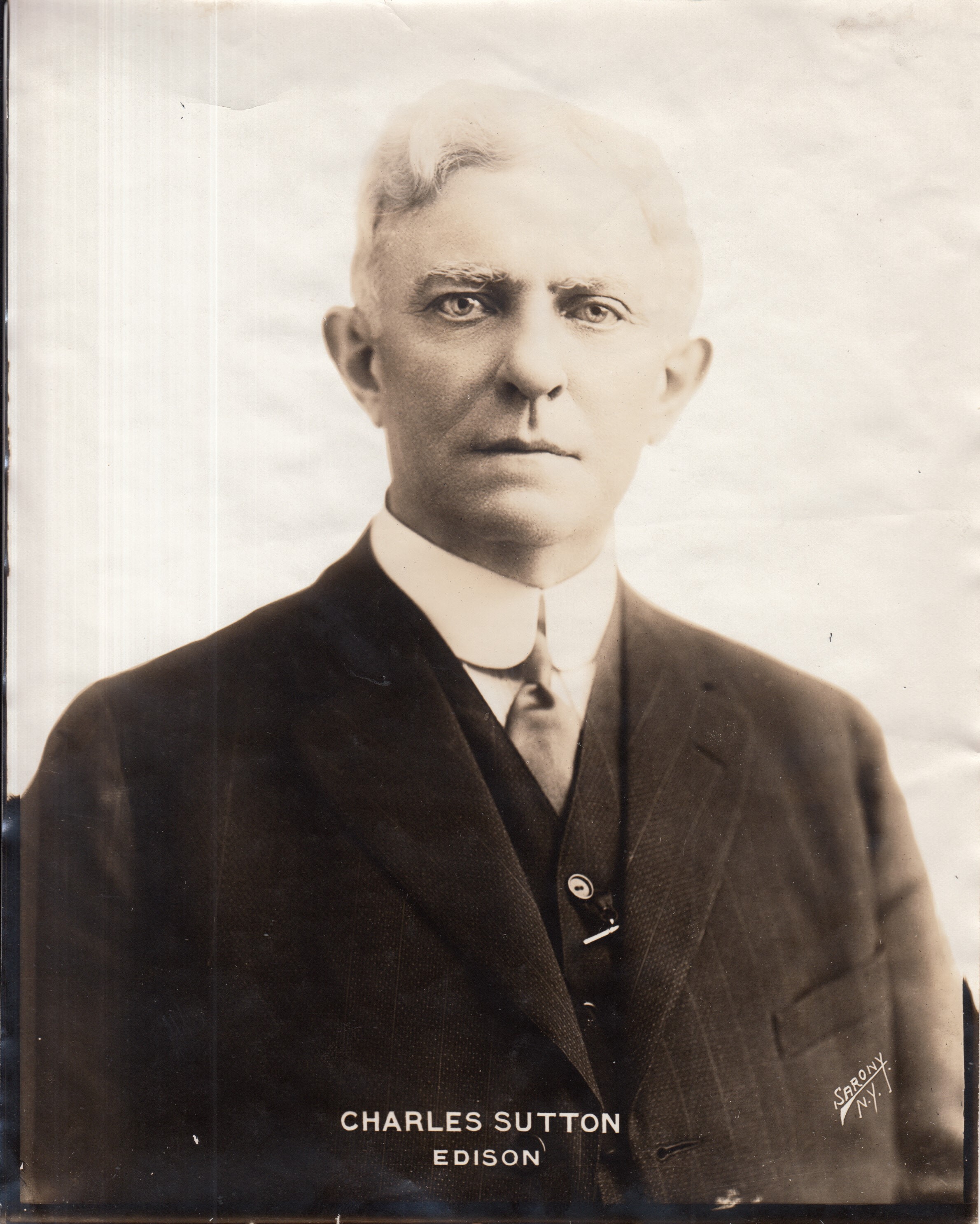 Portrait of Charles Sutton, Edison motion picture artist.