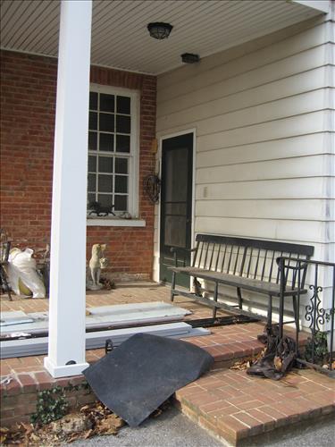The rear and front entrance to the Thomas house at Monocacy N.B., January 30, 2007
