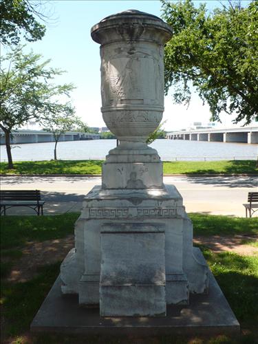 Cuban Friendship Urn at East Potomac Park in June 2009