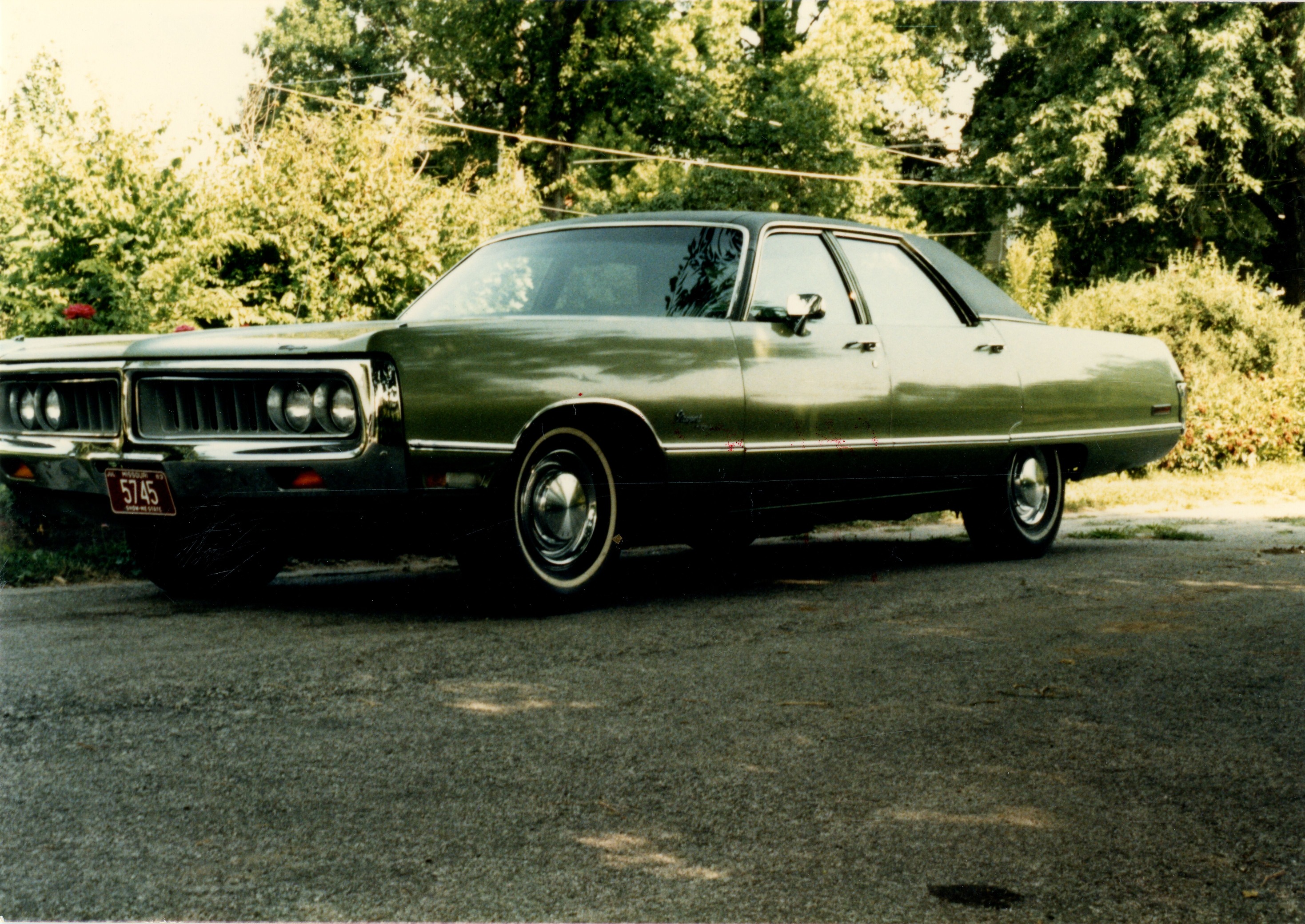 Truman car #1498 various angle shots