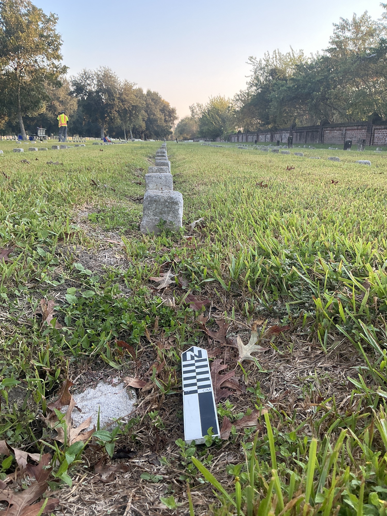 Extra image of flat marble marker