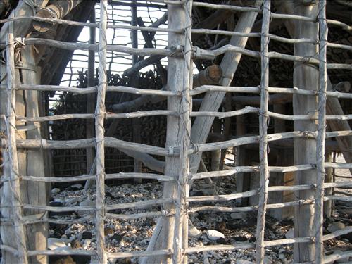 Rebuild Hale o Keawe Scale Model at Pu'uhonua o Honaunau National Historical Park in Spring 2010