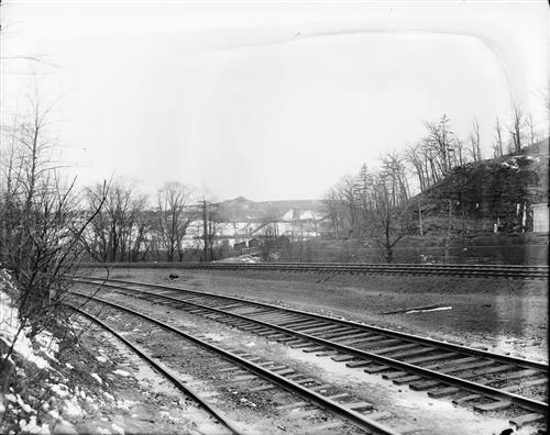 A0835-A0837--Scranton, PA--Tracks, sidings, etc. along Lackawanna River Near Minooka Junction (Opposite Taylor) [1911.03.08]