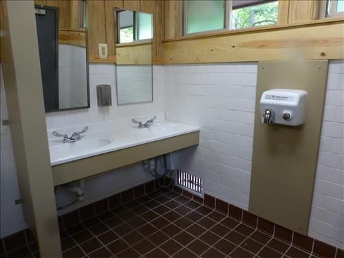 Rehab Oak Ridge C-loop Comfort Station in Prince William Forest Park in June 2015