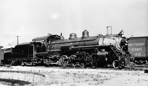 Southern no. 6943 [2-8-2]