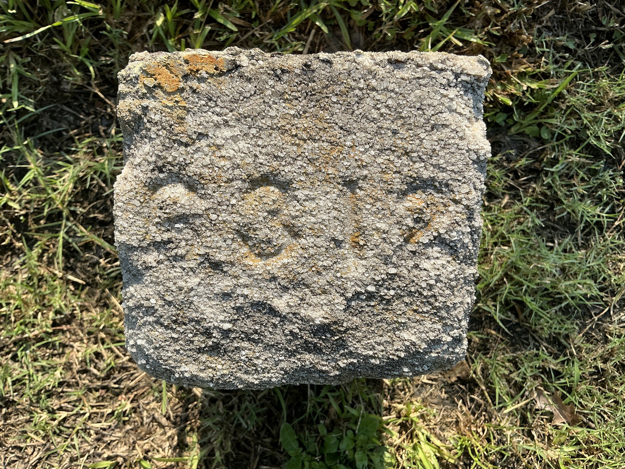 Top of flat marble marker