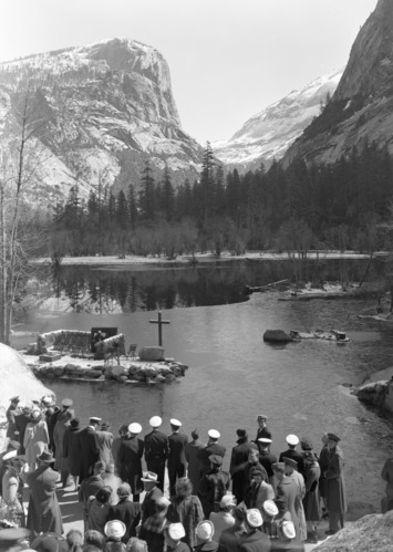 Easter Services at Mirror Lake.