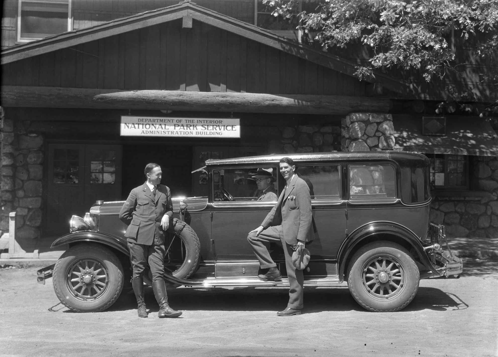 L to R: Mr. Albright, Huffman & Mr. Don Tresidder.