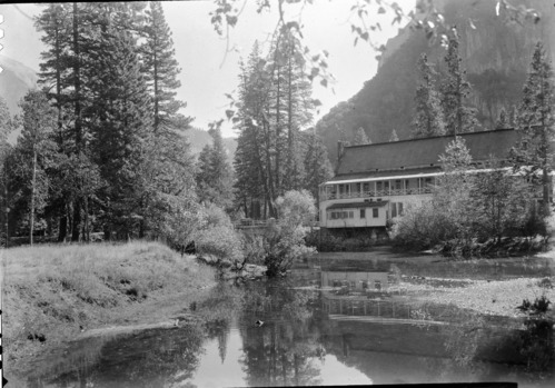 Copy Neg: Leroy Radanovich, August 2001. Sentinel Hotel after wires removed from across river.