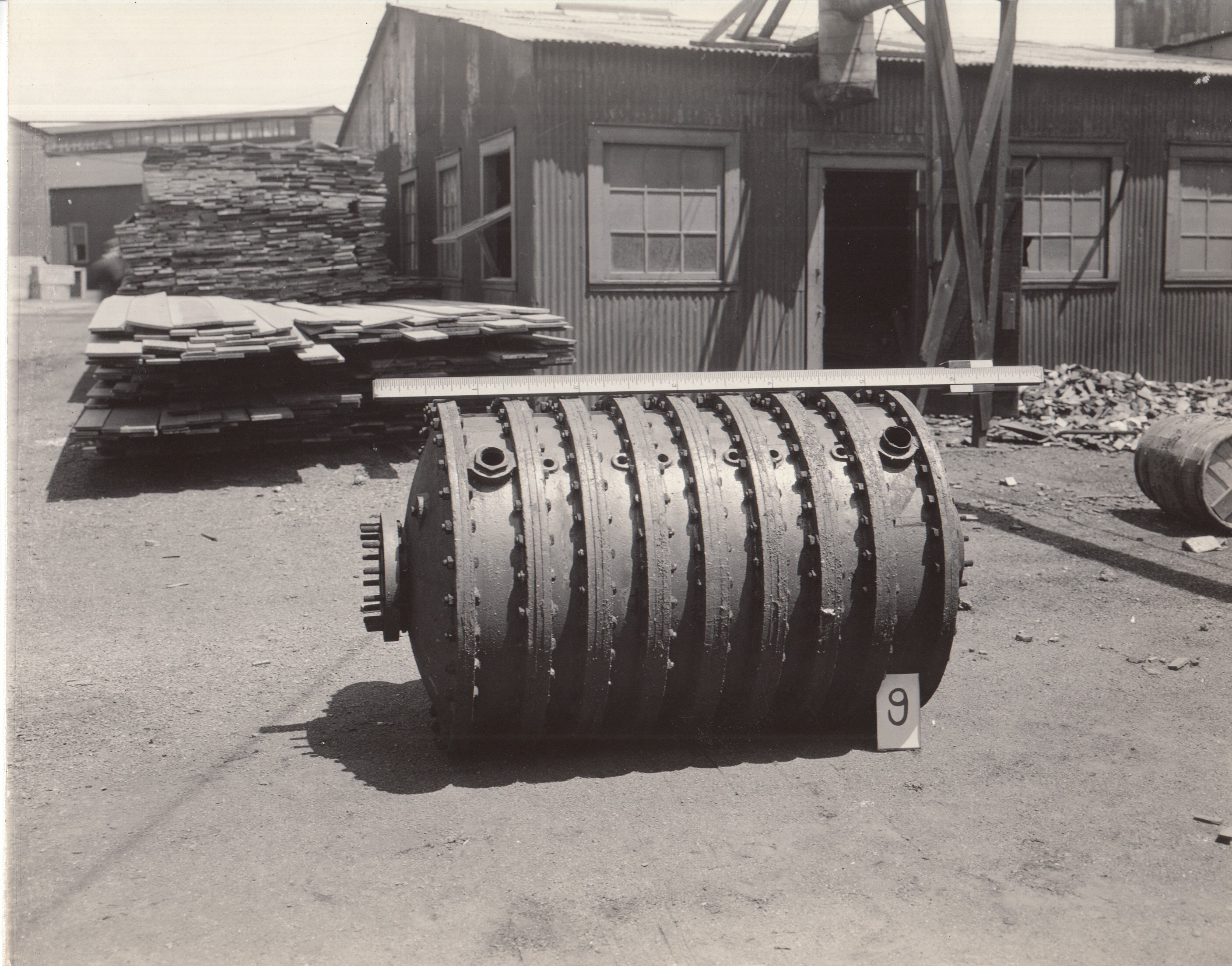 Primary Battery Division, refractor column.