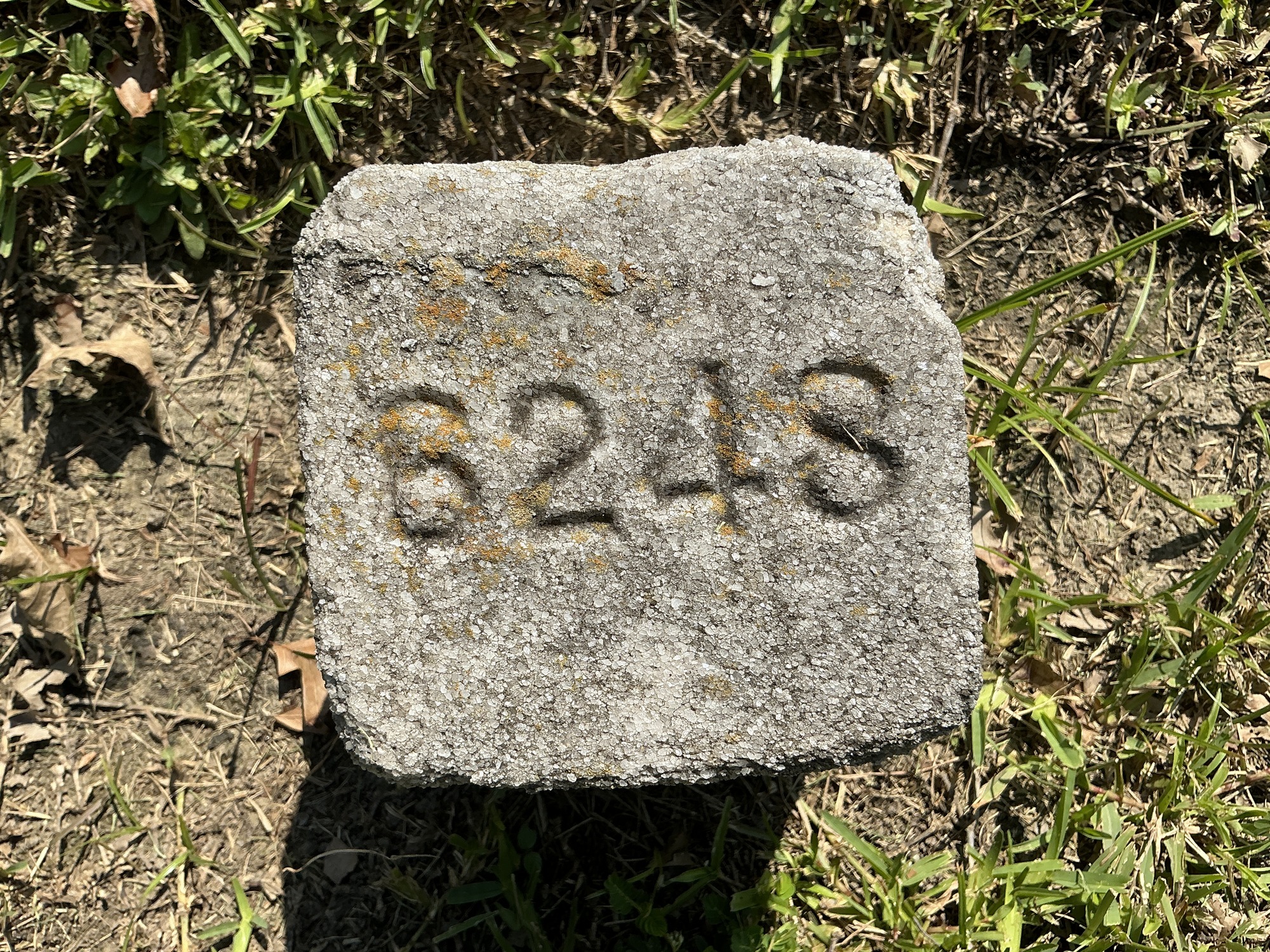Top of flat marble marker