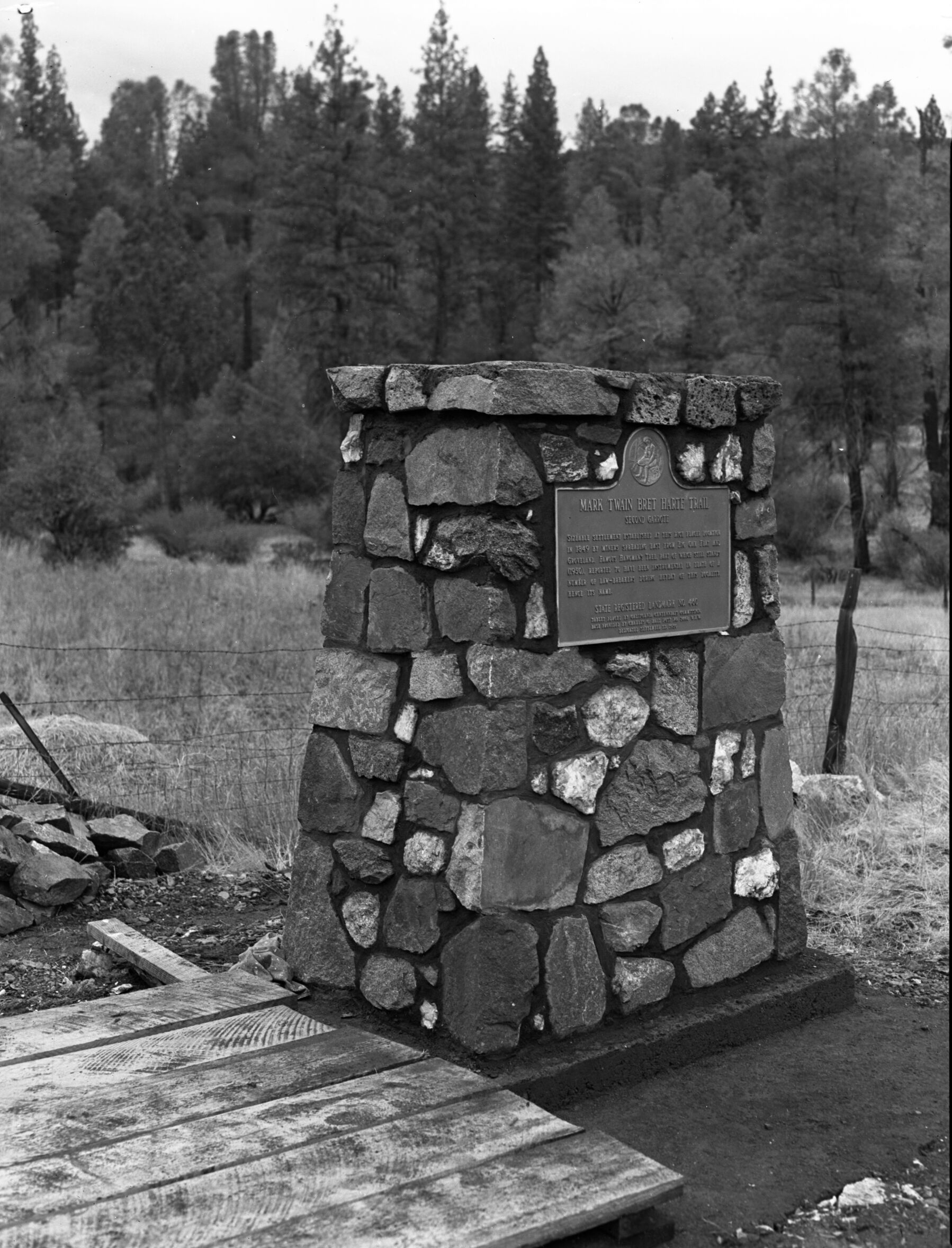 Dedication of Second Garrote Centennials Plaque
