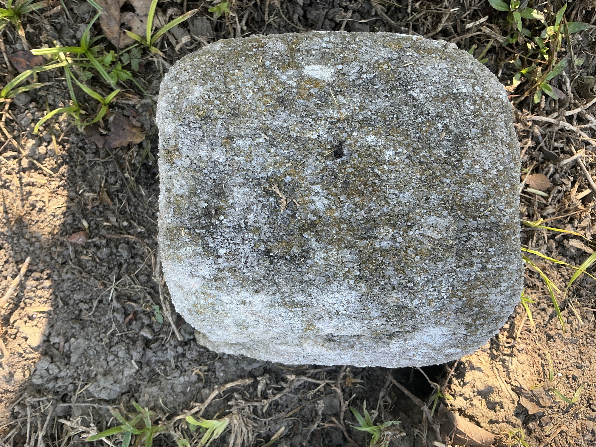 Top of flat marble marker