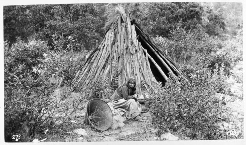 Majilla at home in her Um-a-cha. Copy of Fiske photo.