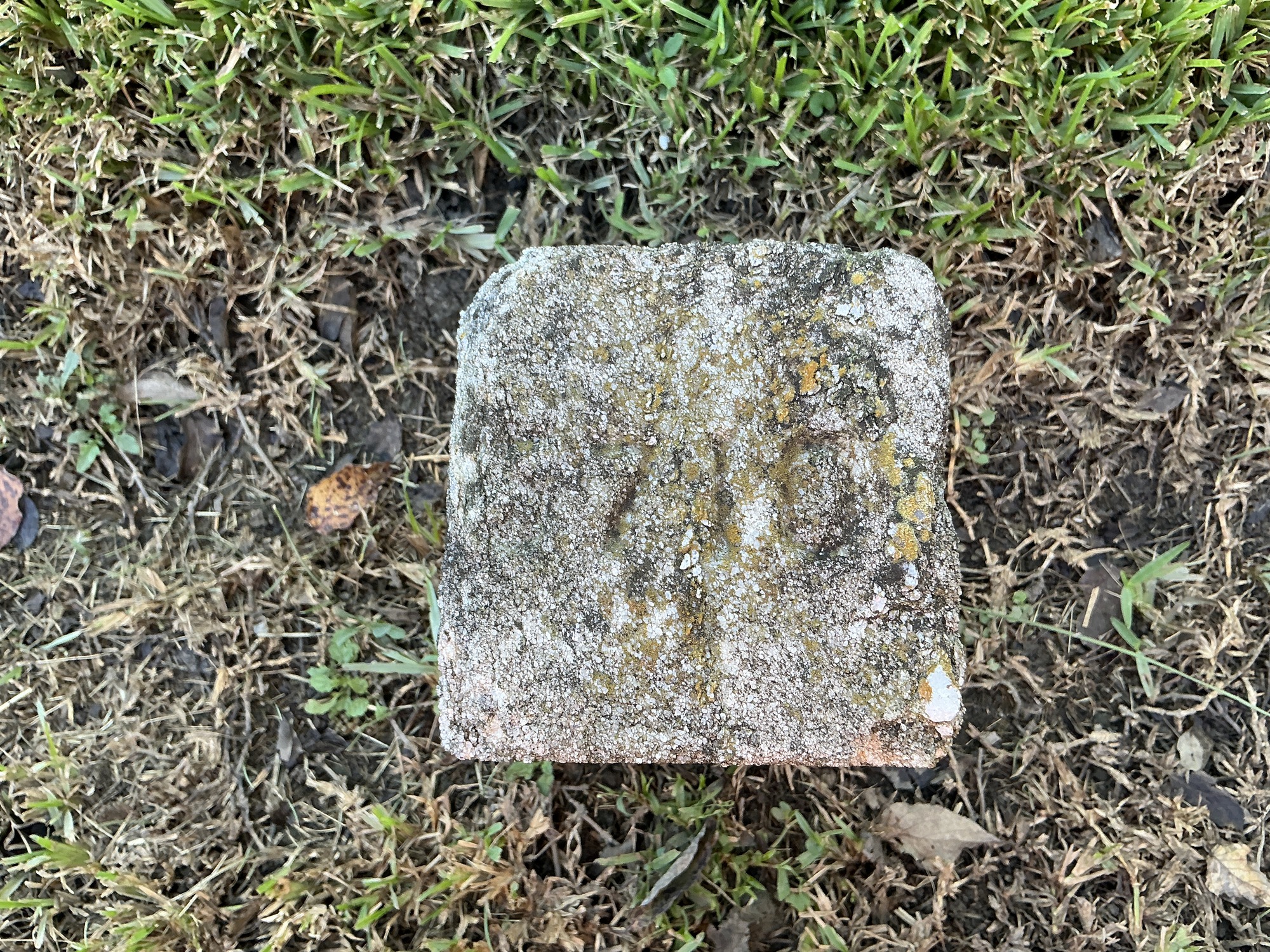 Top of flat marble marker