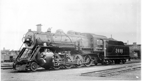 Boston & Maine no. 2698 [2-8-0]