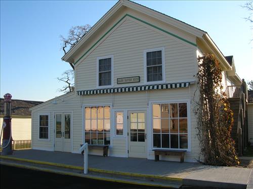 SLBE Glen Haven D. H. Day General Store Exterior
