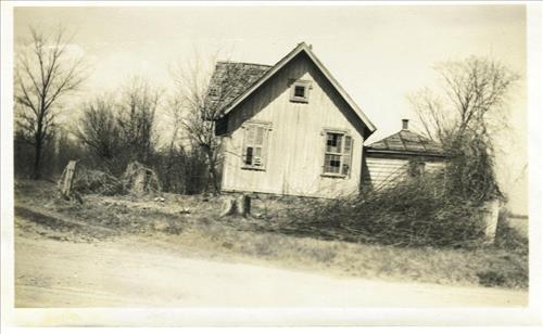 Historic photos of Lindenwald as it appeared prior to the creation of Martin Van Buren National Historic Site - date unknown