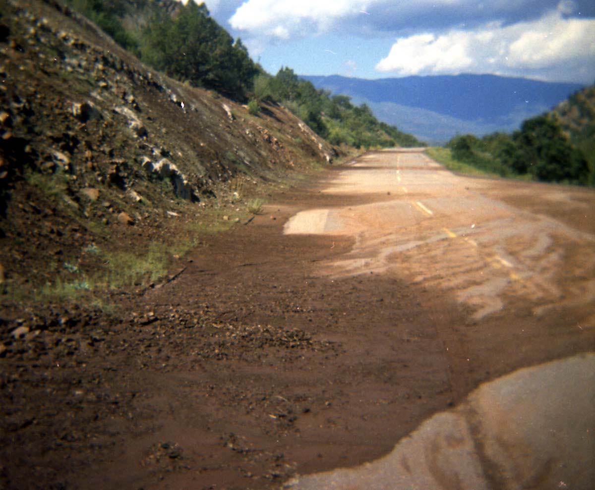 Color Photos of rock slides in Kolob Canyon.