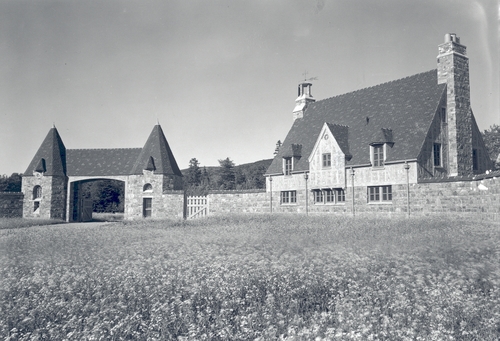 Rockefeller Gate and House ; Sept. 10, 1932