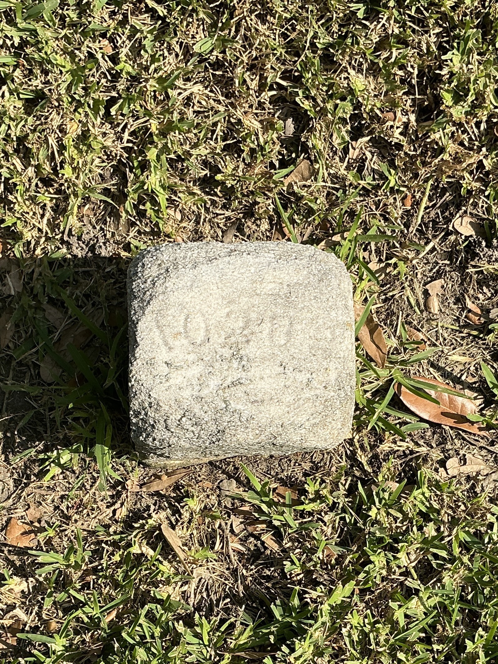 Top of flat marble marker