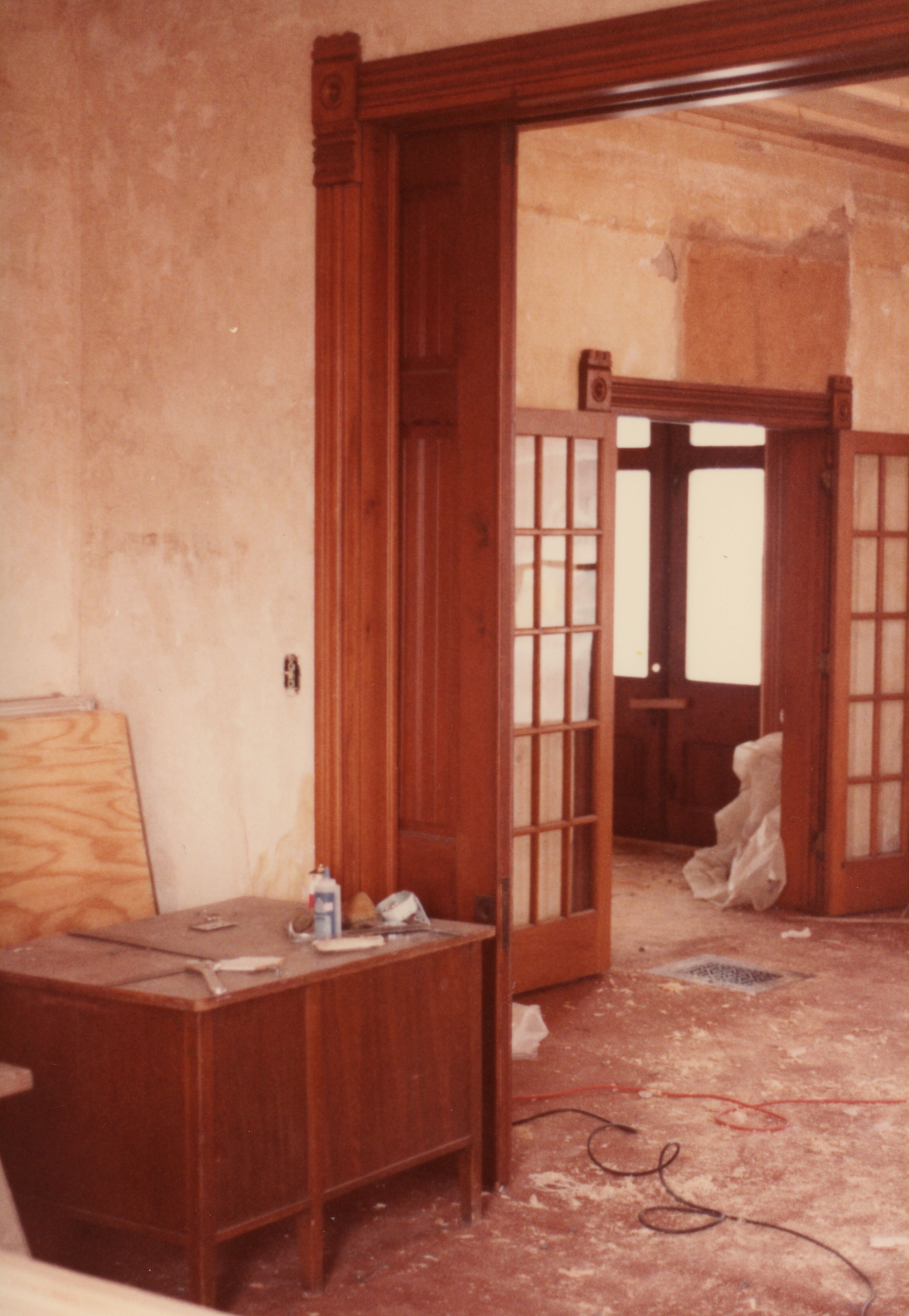 Inside of 815 Maple 1984 hallway view of internal house layout