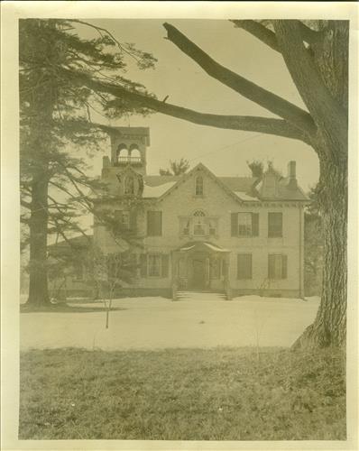 Historic photos of Lindenwald as it appeared prior to the creation of Martin Van Buren National Historic Site - date unknown