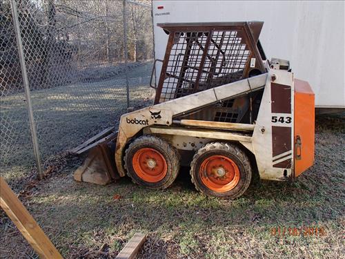 Bobcat 543 Skid Steer at Big South Fork NRRA in January 2013.
