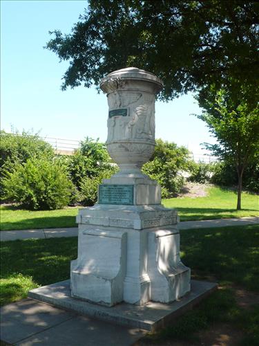 Cuban Friendship Urn at East Potomac Park in June 2009