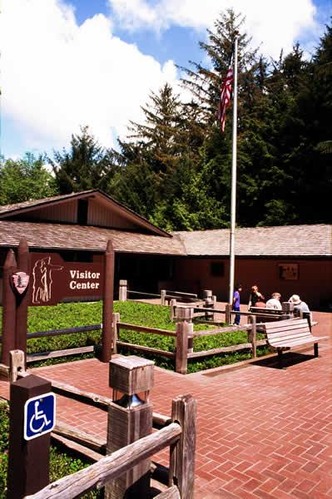 VisitorCenters-RangerStations lewi 20060731141932