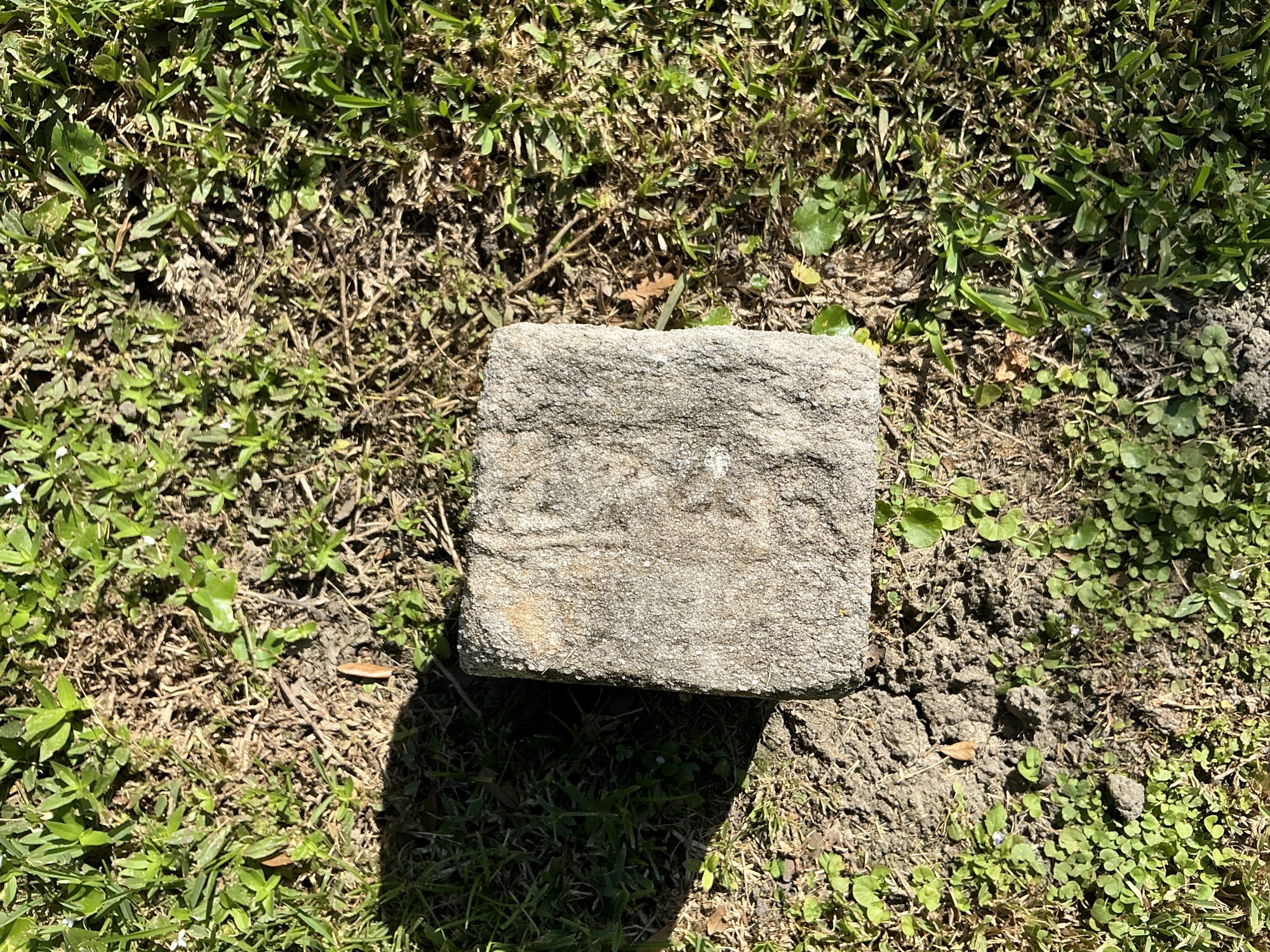 Top of flat marble marker