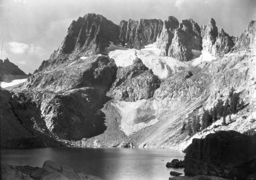 Minarets (& Iceburg Lake)