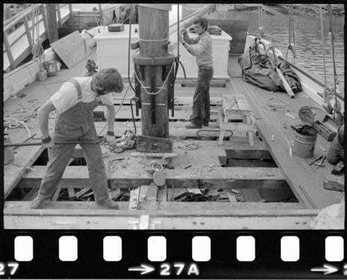 Alma (built 1891; scow schooner)  mast and rigging repair work