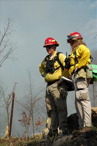 Prescribed fire activities near the Sandstone Visitor Center in New River Gorge National Park and Preserve in January 2007.