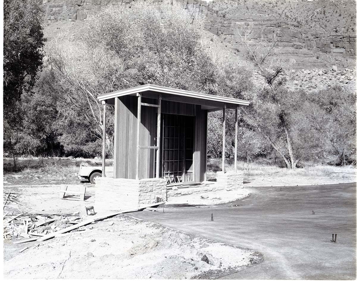 Construction of Watchman Campground amphitheater.