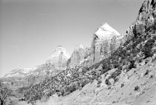 Peaks in Kolob Canyon.