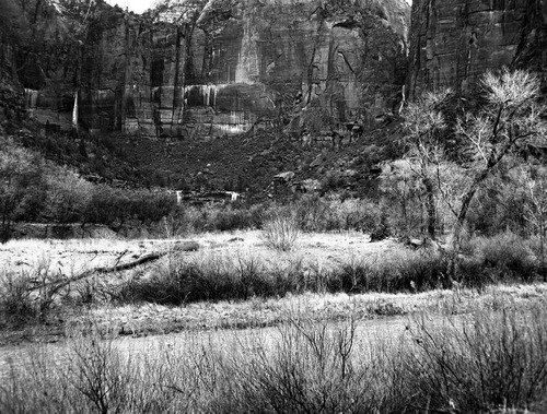 Waterfalls above the Emerald Pools in Heaps Canyon.