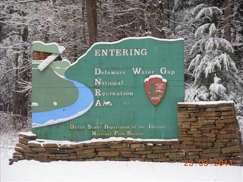 Sign, Wood, 8.00 FT, 12.42 FT, Entering Delaware Water Gap NRA, March 2011