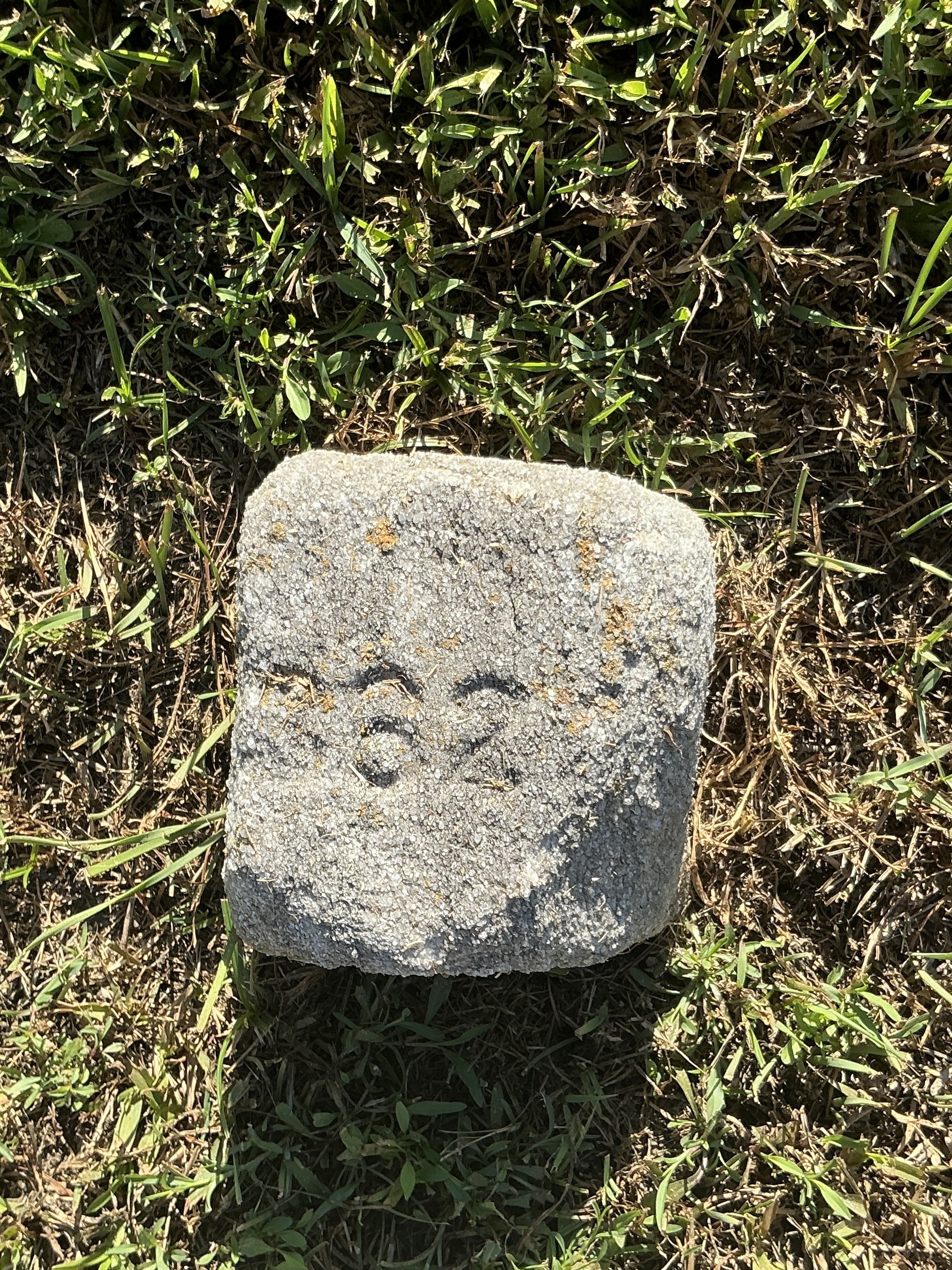 Top of flat marble marker