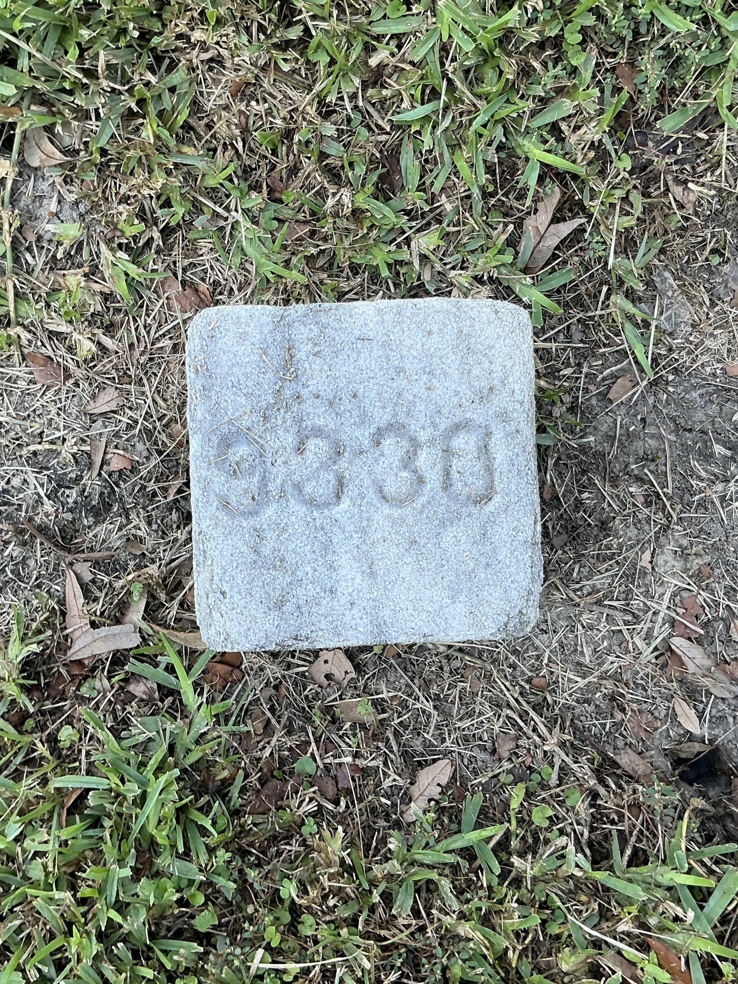 Top of flat marble marker
