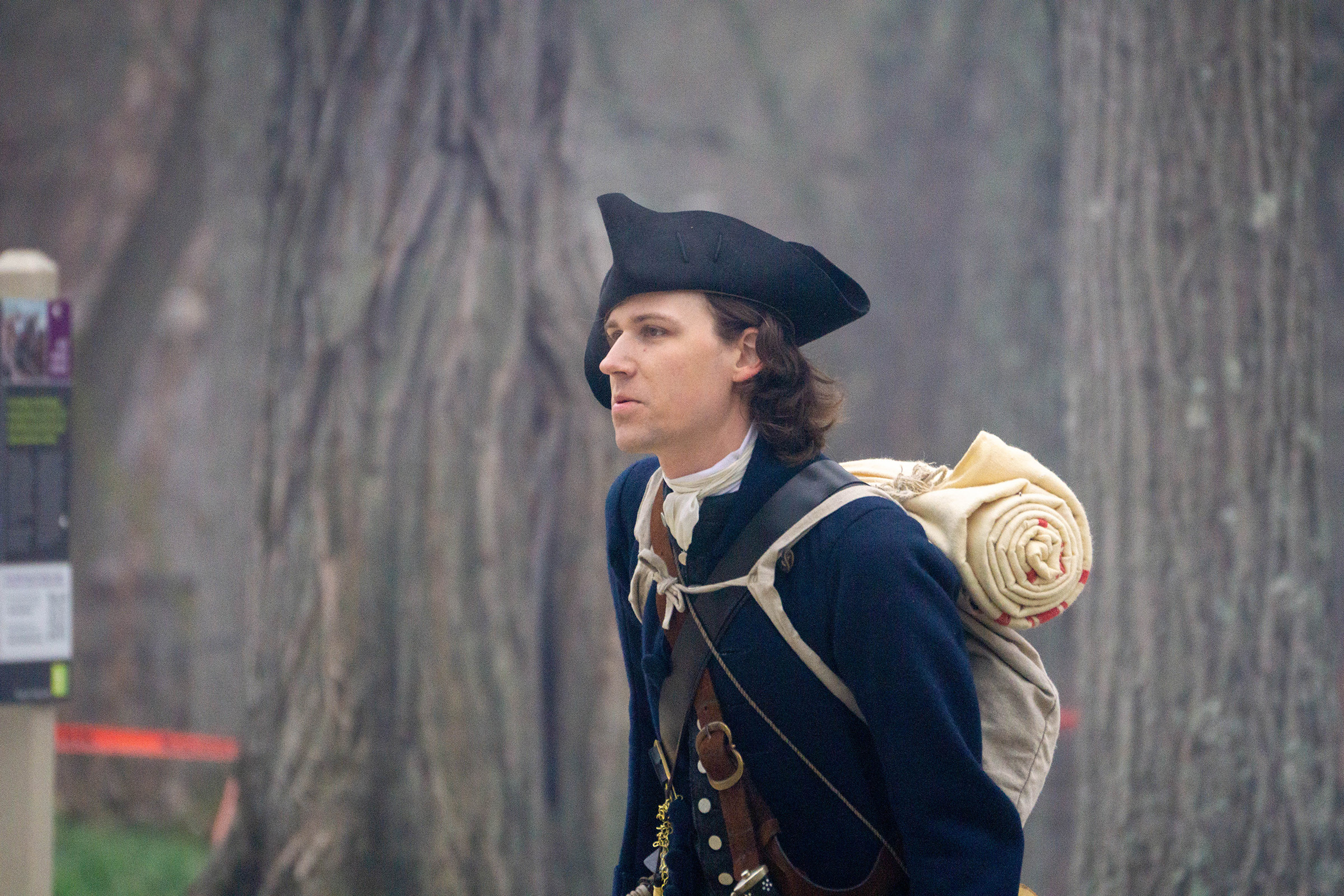 Militia officer overseeing his men