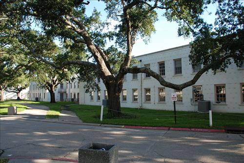 HBCU/Dillard University: Camphor/Hartzell Complex/22-09-HC-18107