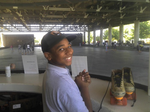 Volunteers ngreen_skates